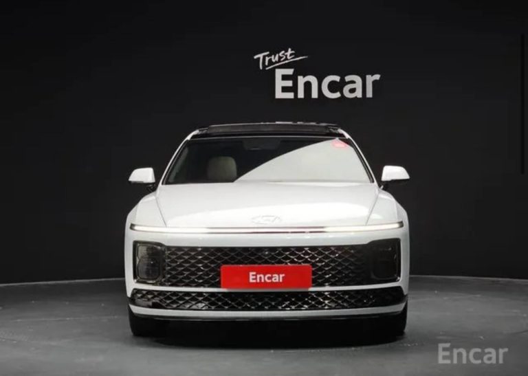 photo_5276149066239177560_y