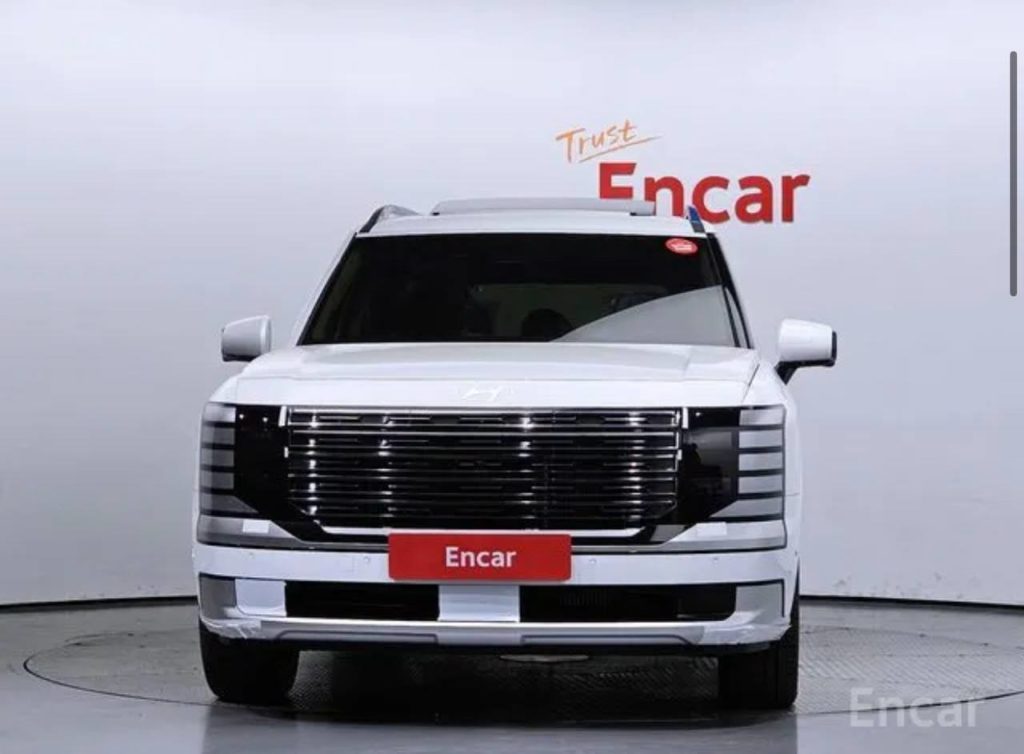 photo_5276149066239177805_y