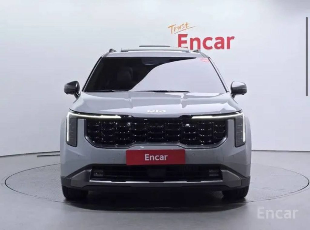 photo_5276149066239178394_y