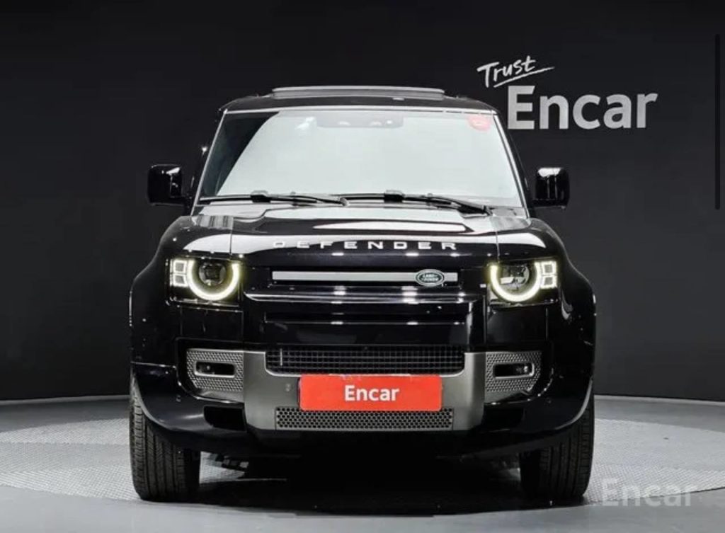 photo_5296597607398897372_y