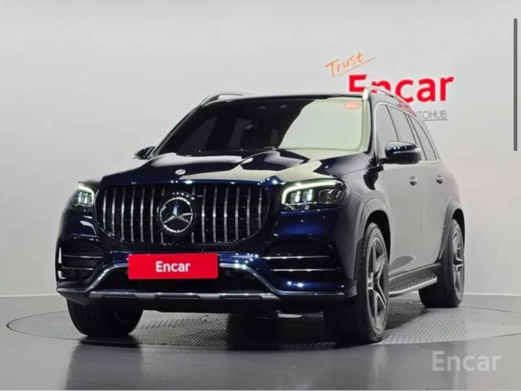 photo_5354972573798101838_y