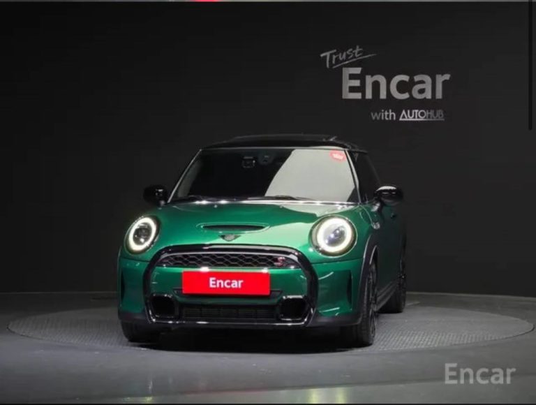 photo_5354972573798101965_y