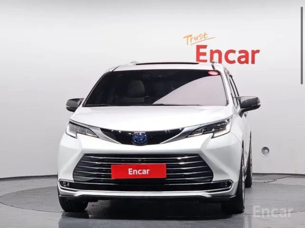 photo_5354972573798102224_y