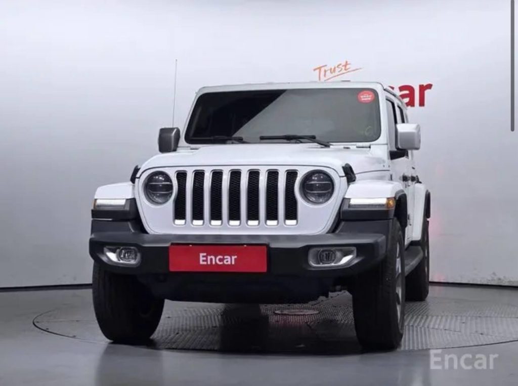 photo_5359494963907392933_y