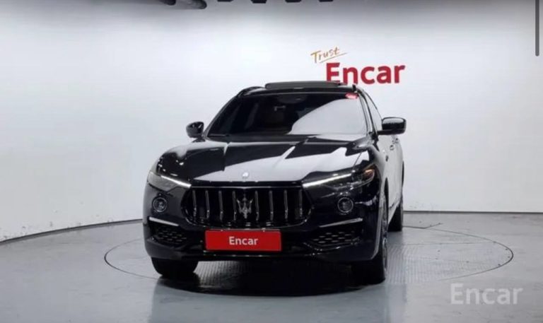 photo_5395778701595110752_y