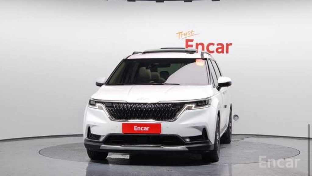 photo_5420449990175750902_y