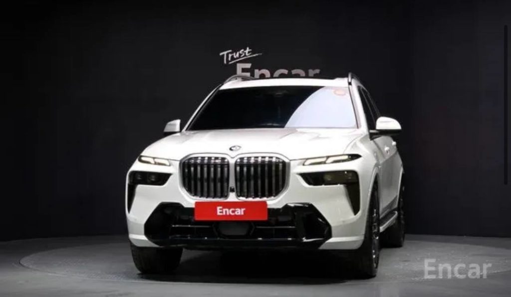 photo_5247197799798403528_y