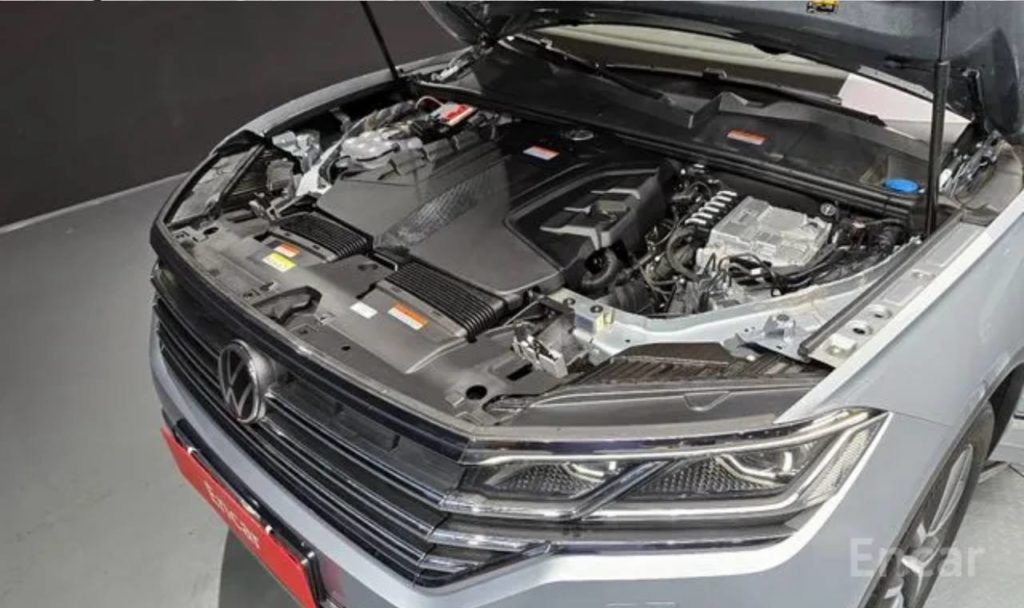 photo_5247197799798403568_y