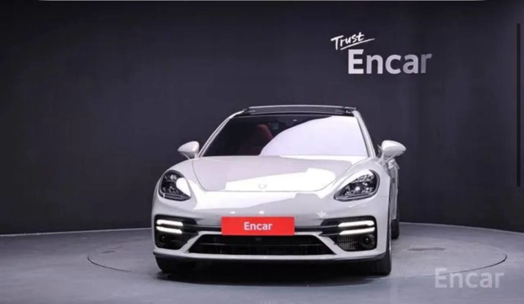 photo_5316877321984151602_y