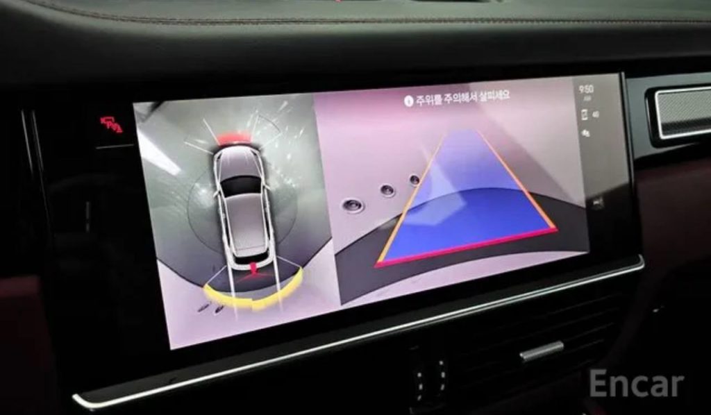 photo_5318857065684400541_y