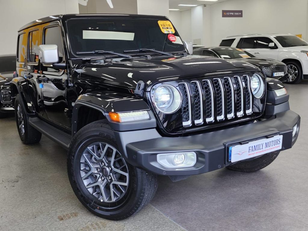 photo_5327960274638076805_y