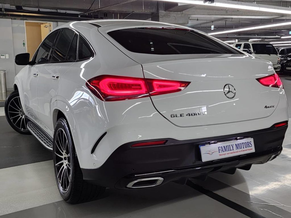 photo_5328213626168937850_y