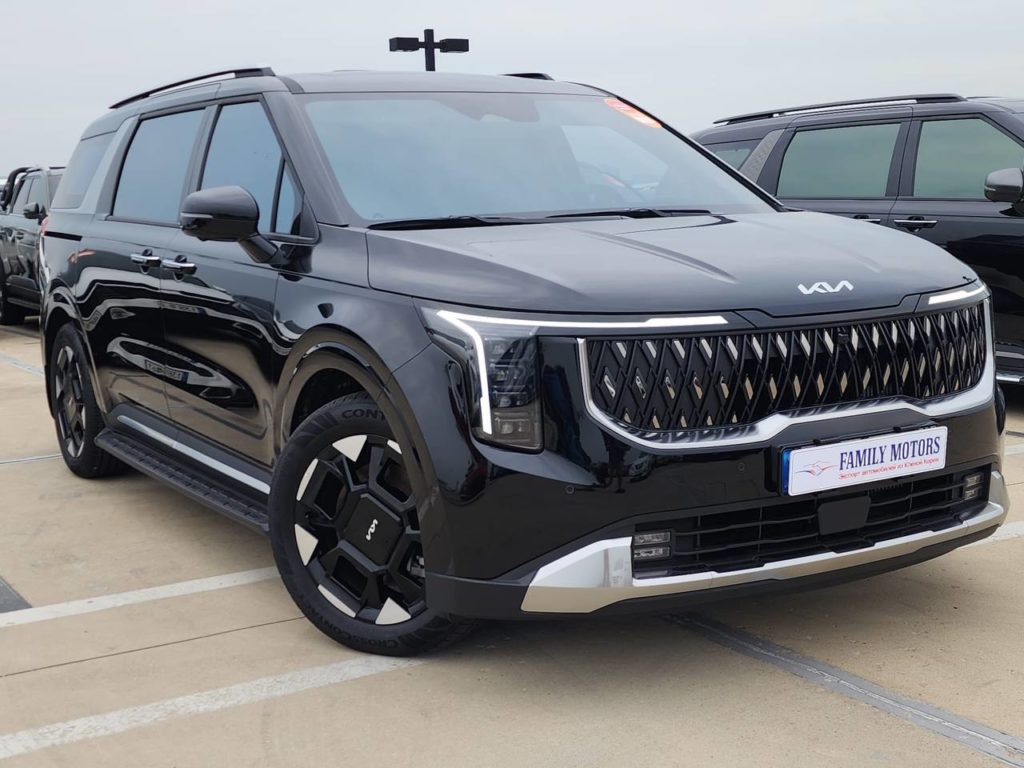 photo_5332433745069865762_y