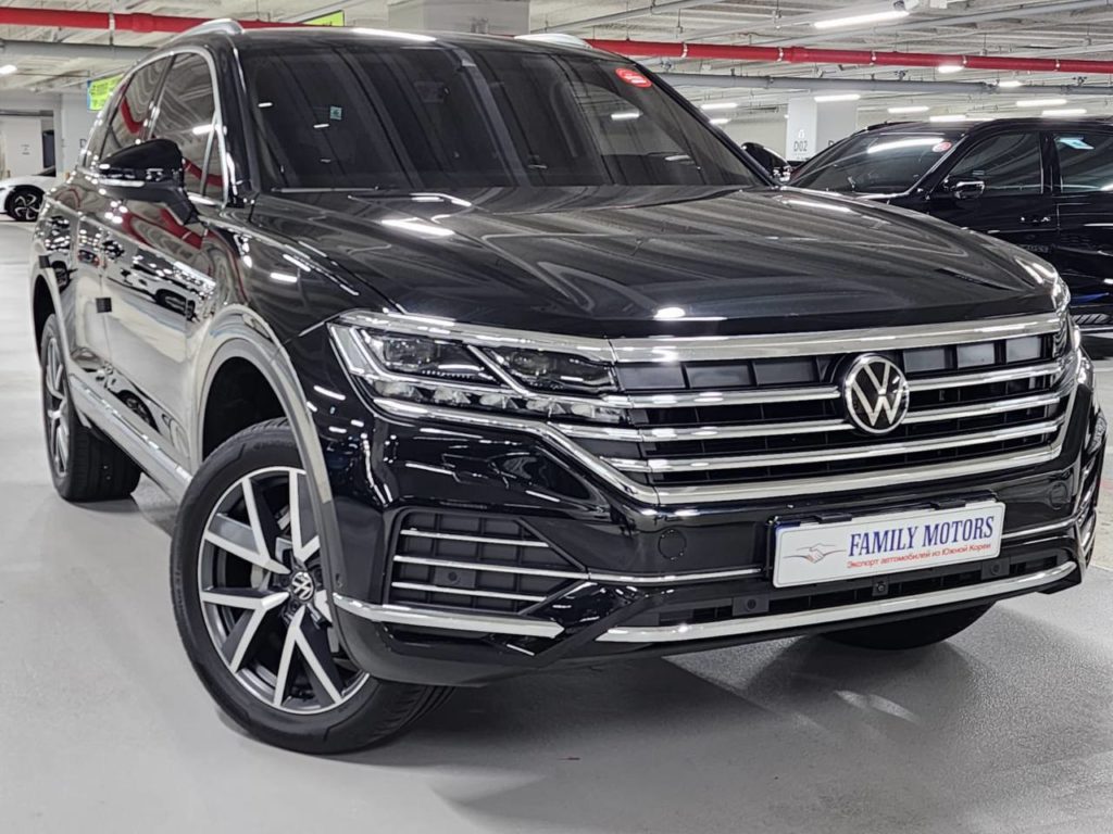 photo_5332433745069866020_y