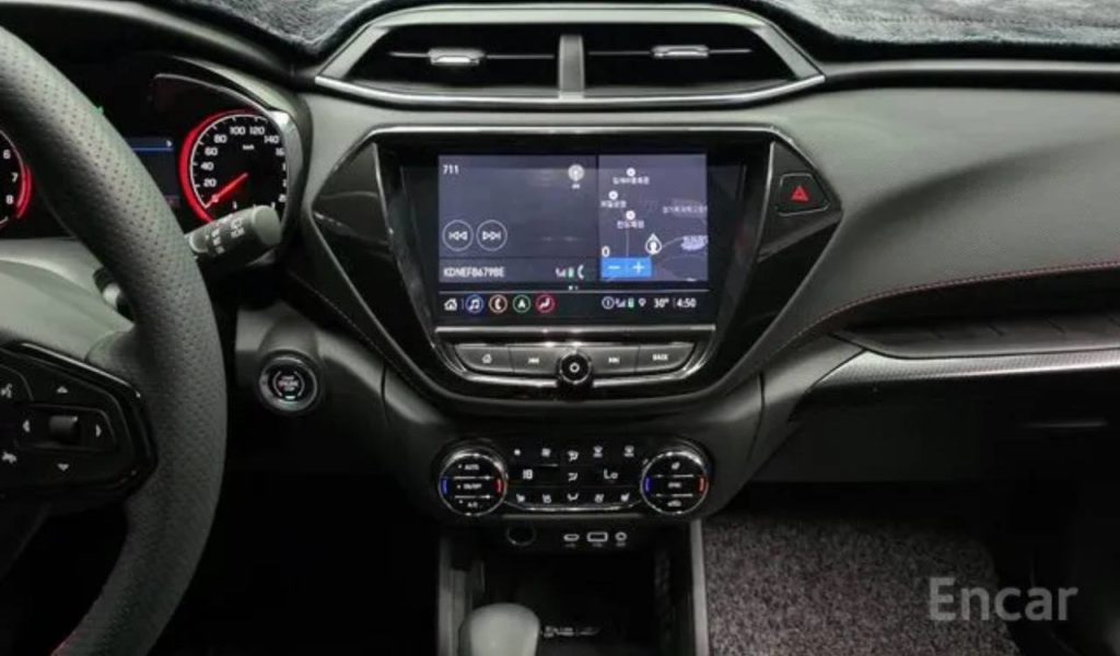 photo_5334685544883549497_y