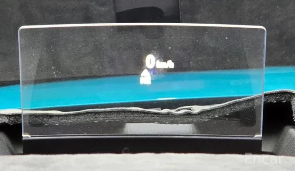 photo_5334685544883549545_y