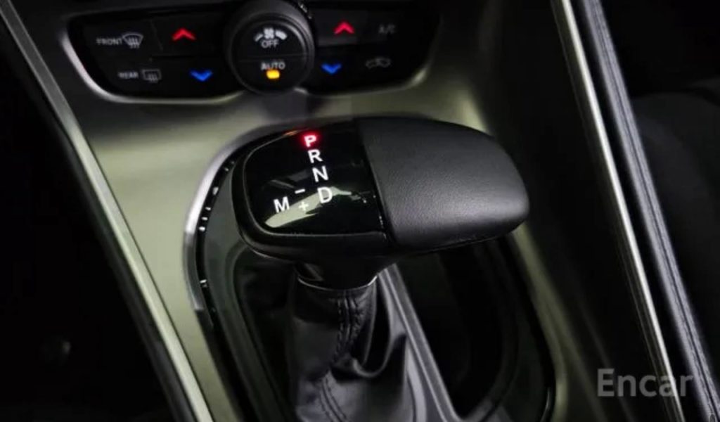 photo_5334685544883549628_y