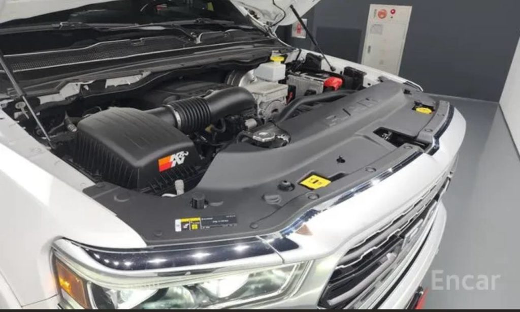 photo_5334685544883549676_y