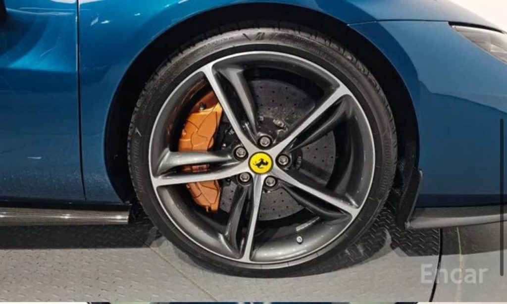 photo_5337057015371002326_y