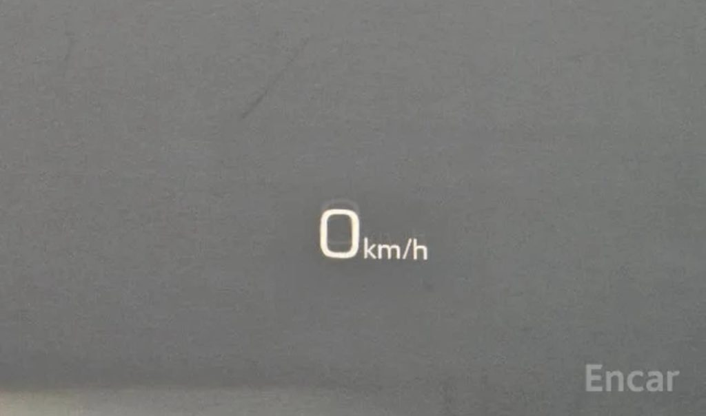 photo_5337057015371002336_y