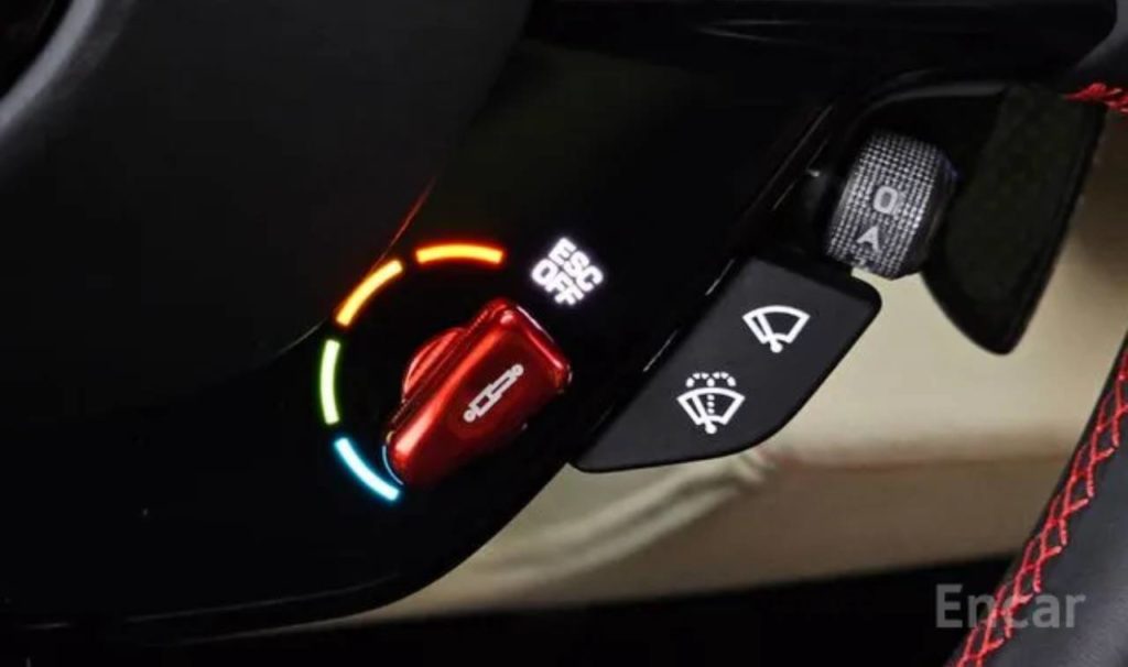 photo_5337057015371002338_y