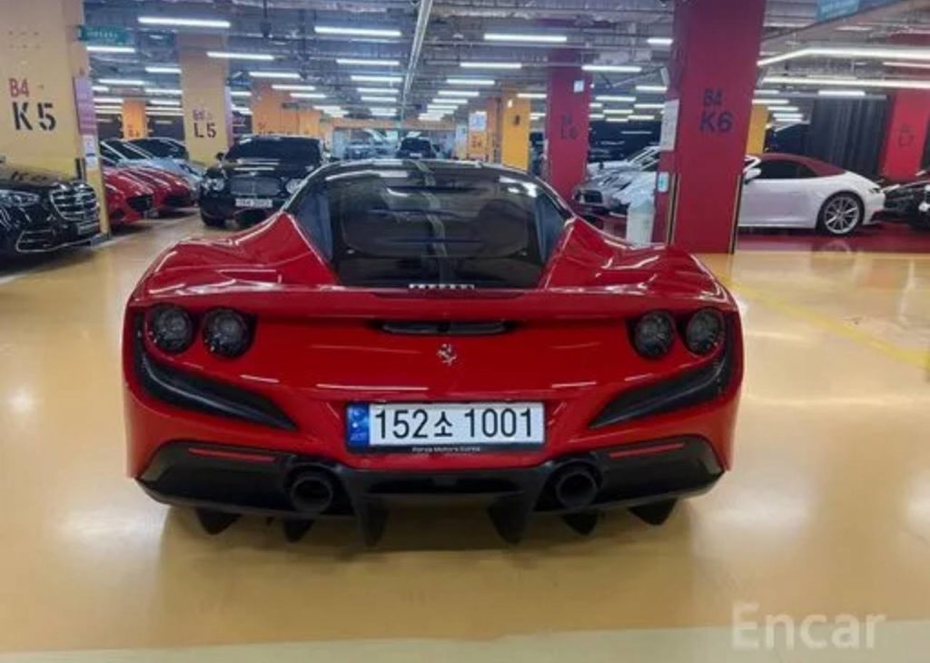 photo_5337057015371002399_y