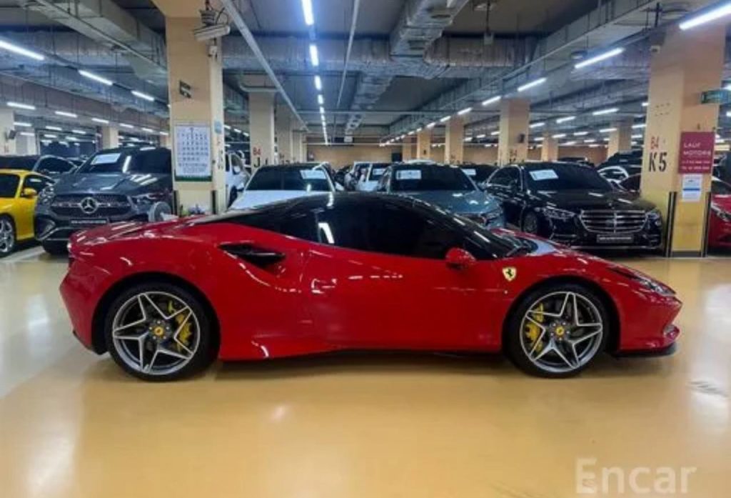 photo_5337057015371002410_y