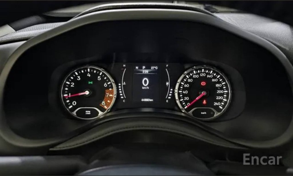 photo_5193085270612901102_y