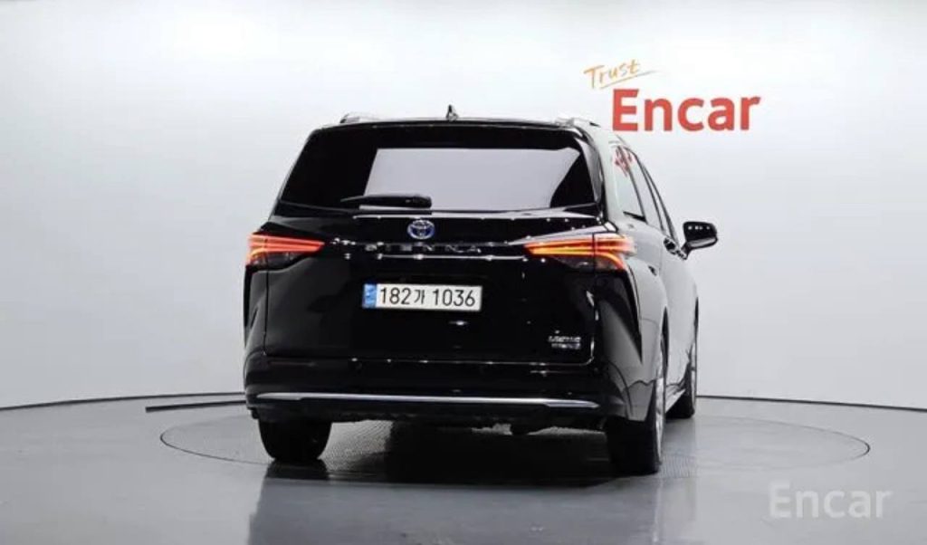 photo_5458424519048953340_y