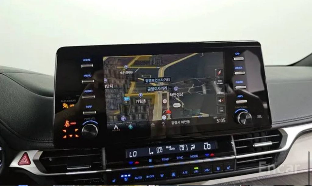 photo_5458424519048953350_y