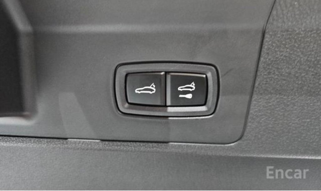 photo_5417968018773446974_y