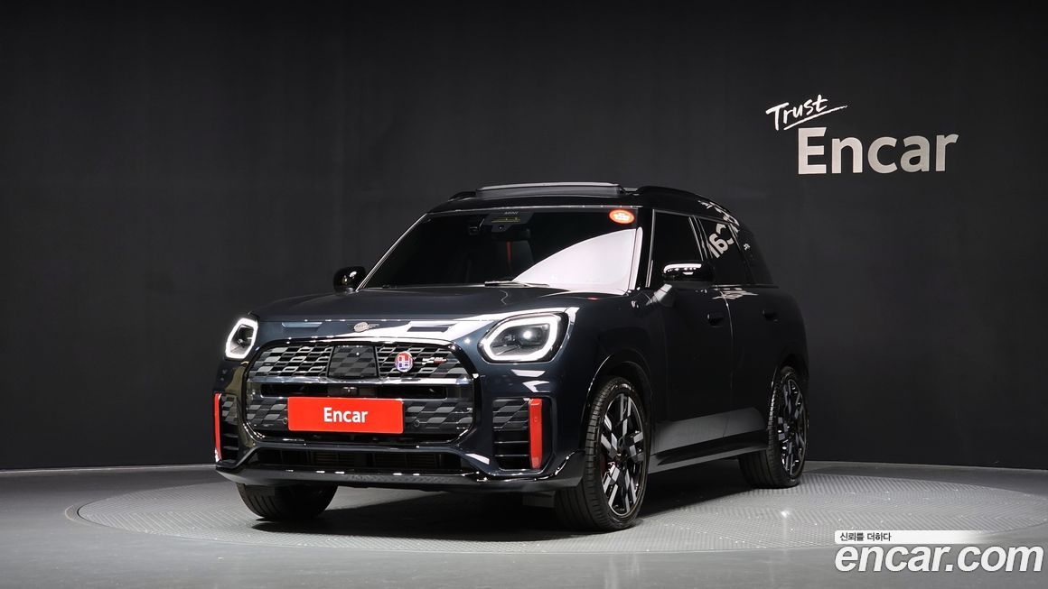 Mini Countryman | 2024 | 18 293 km