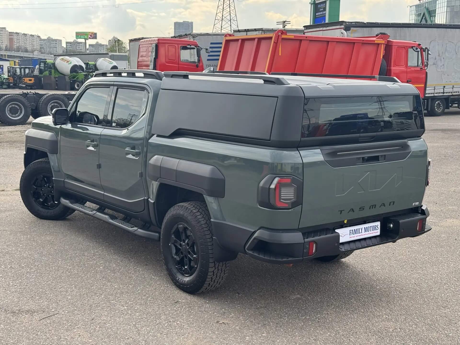 Kia Tasman