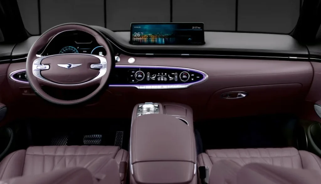 Корейцы показали новый кроссовер Genesis GV70 с необычным салоном