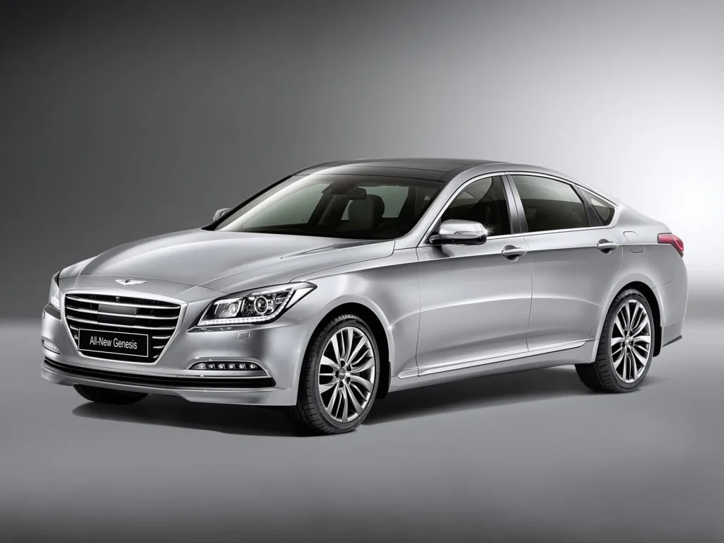Пользователи сервиса «Яндекс.Такси» смогут прокатиться на Hyundai Genesis